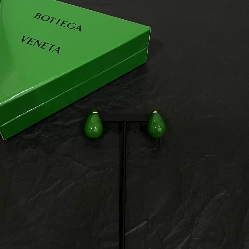 BV Earring 06lyx215